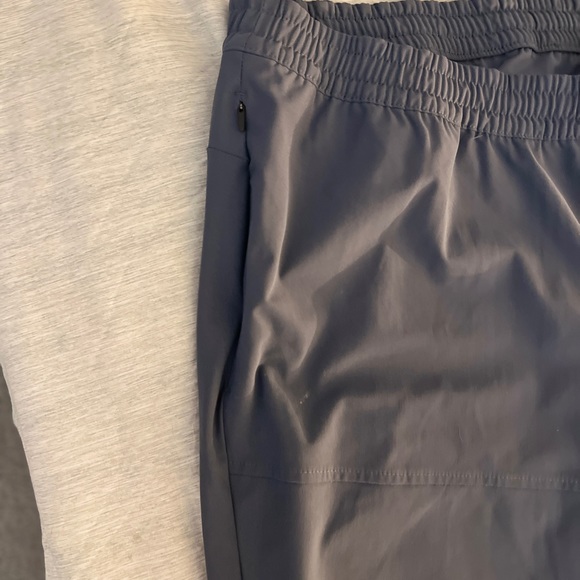 All In Motion joggers - Picture 3 of 5